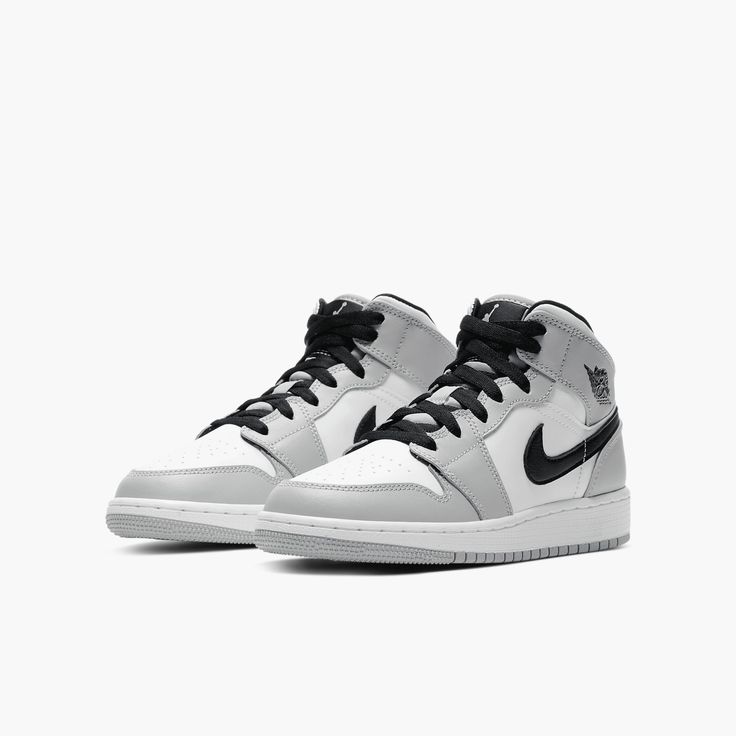 AJ1 Mid Grey
